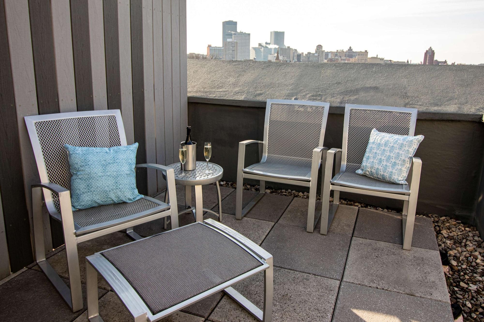 The Strathallan - A Doubletree By Hilton Rochester Luaran gambar