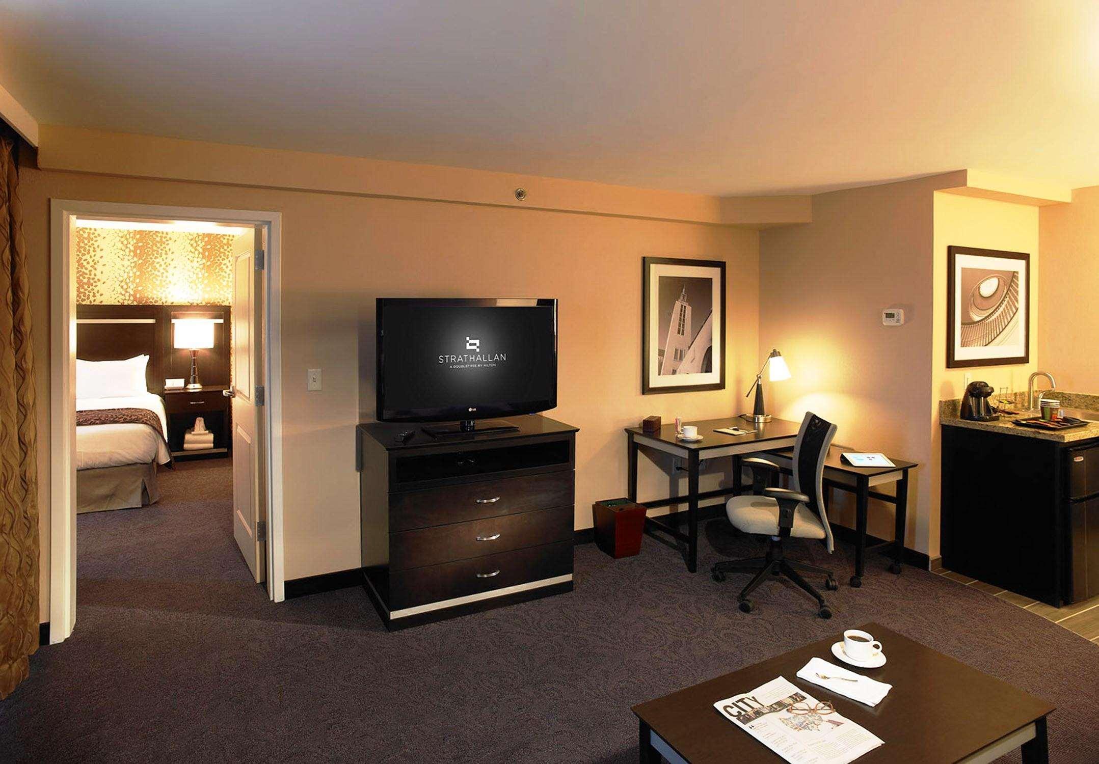 The Strathallan - A Doubletree By Hilton Rochester Luaran gambar