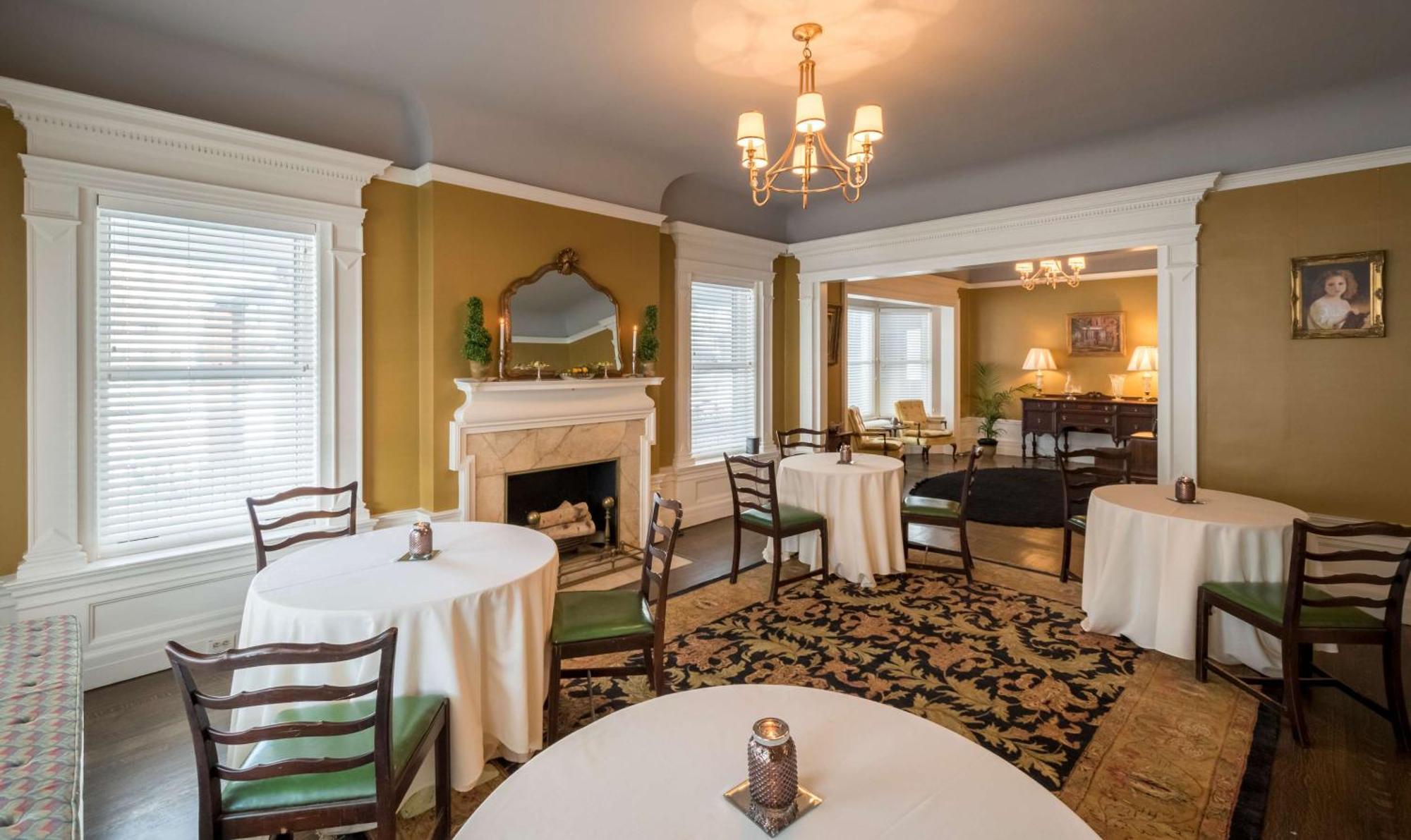 The Strathallan - A Doubletree By Hilton Rochester Luaran gambar